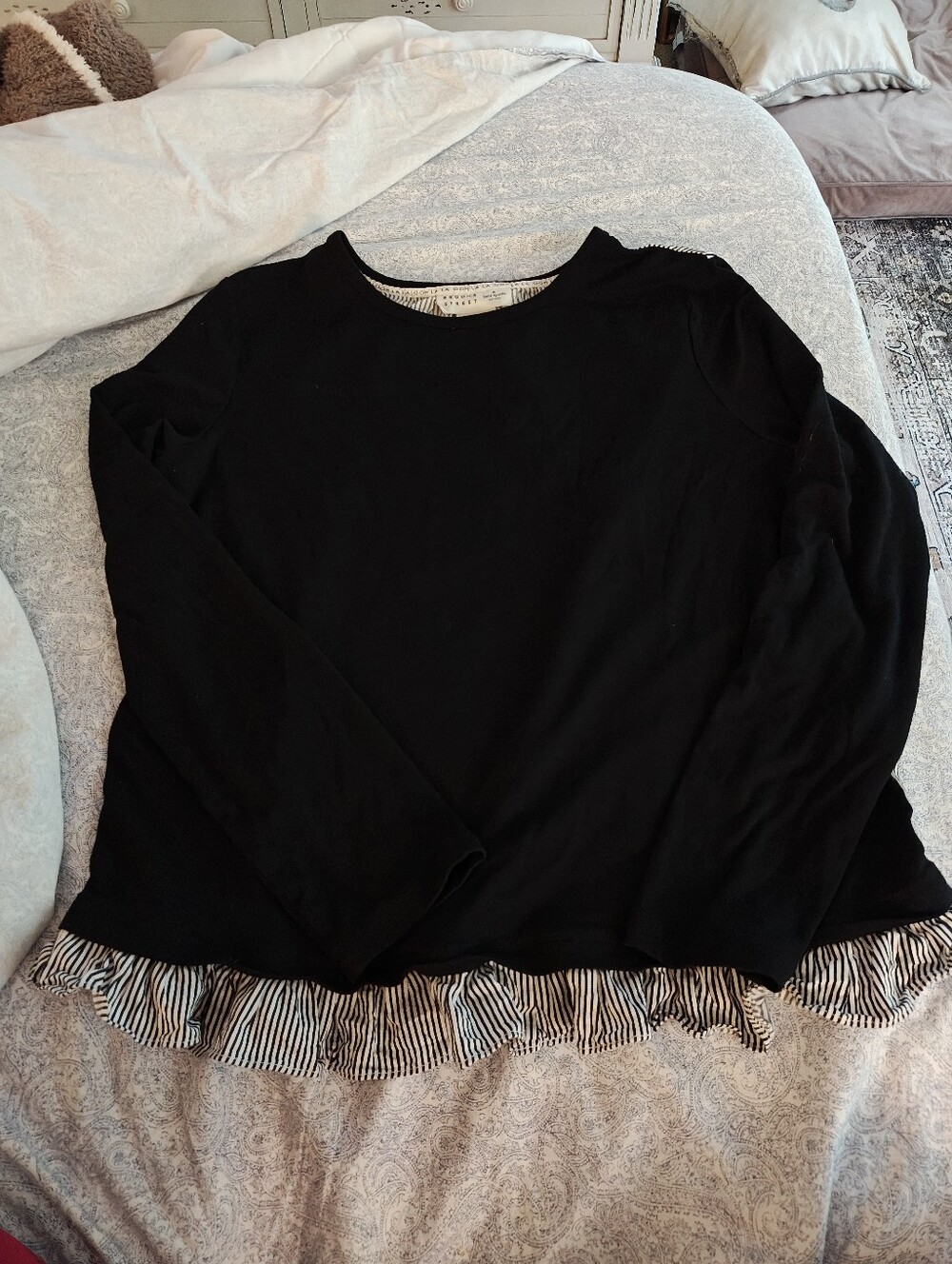 Kate Spade Broome St Black Seersucker Long-Sleeve Ruffle Hem Women's Top Size S